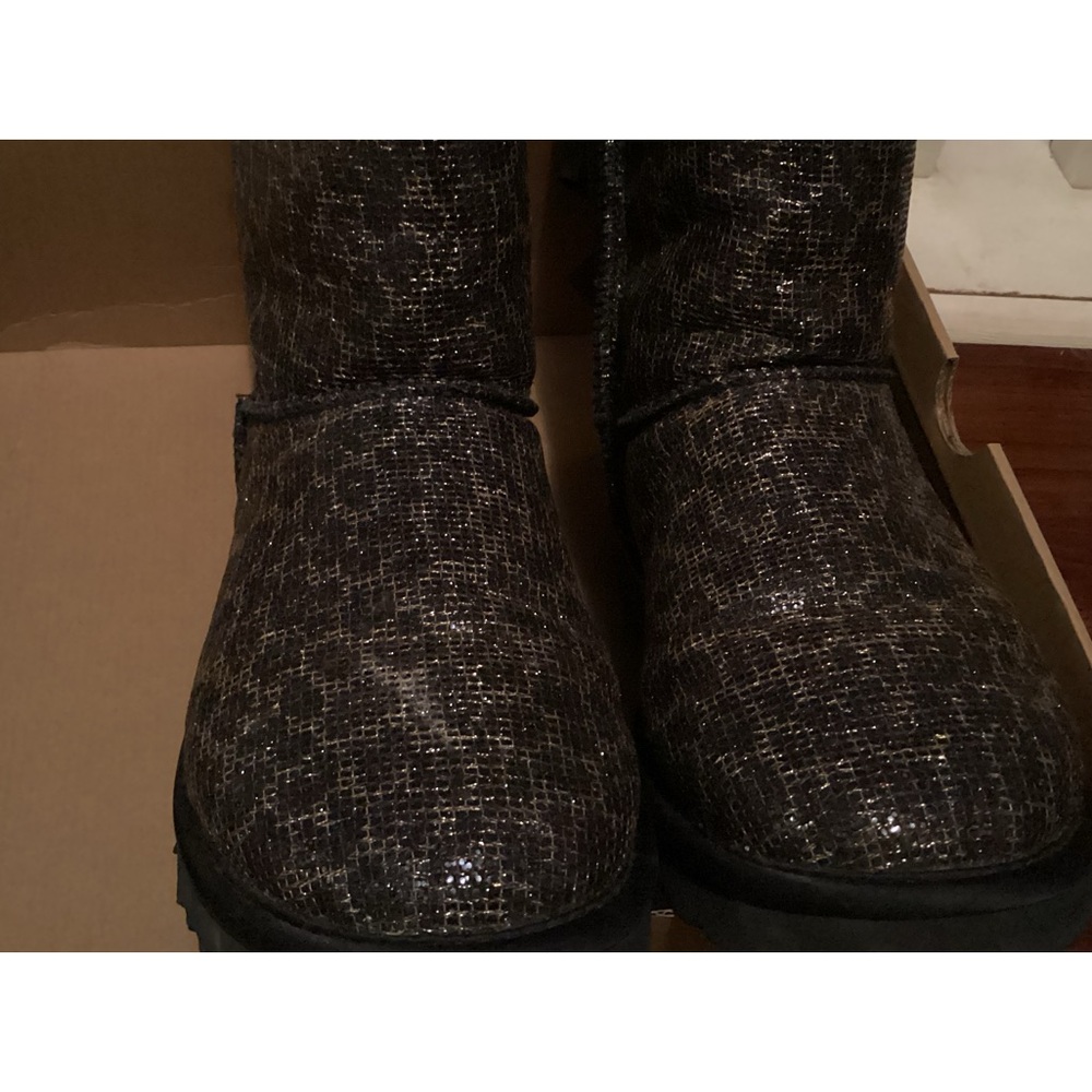 UGG Australia Classic Leopard Print Glitter Gold Brown Short Boots